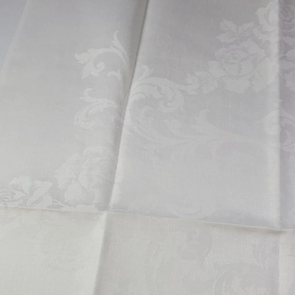 9 VTG White Damask Heirloom Rose Pattern Table Napkins 20